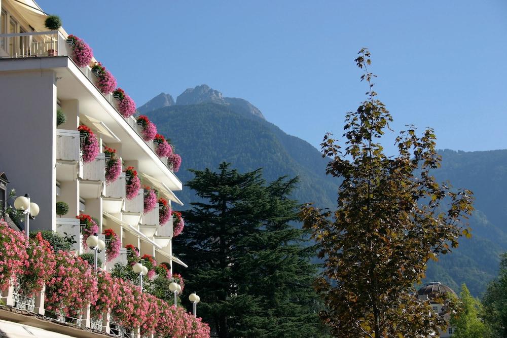 Hotel Aurora Merano Exterior photo